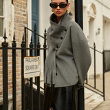 Elin |  Wollmantel mit doppelter Knopfreihe und Quasten Zendoo.de