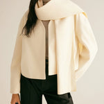 Eva | Klassischer Kurzmantel mit Schal Zendoo.de