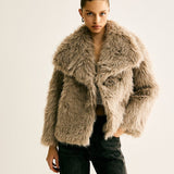 Luxuriöse Kunstfelljacke – Eleganz trifft auf Wärme