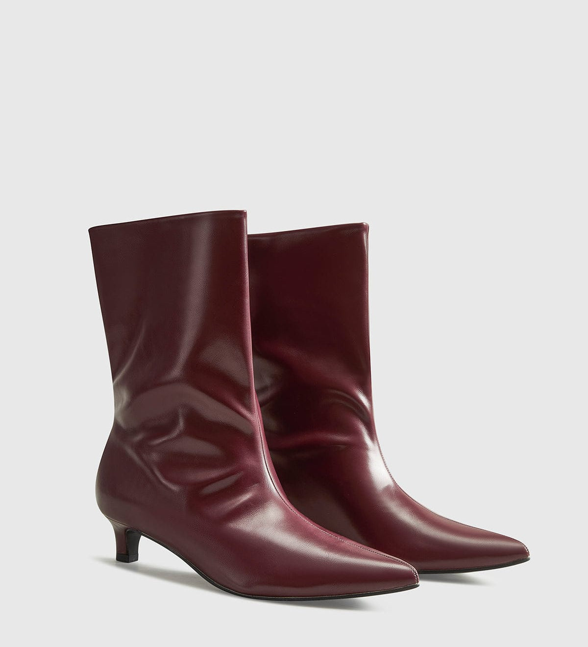 Elegante Stiefeletten in Bordeaux – Zeitlos & Stilvoll