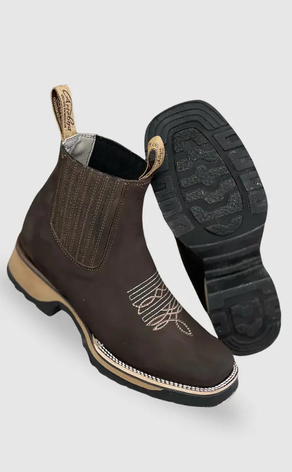 Clara | VIELSEITIGE COWBOYSTIEFEL FÜR MÄNNER UND FRAUEN Zendoo.de