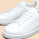 Minimalistische weiße Sneaker – Perfekt für jeden Anlass