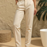 Beige und Braun Slingback-Loafer mit Kettenverzierung