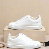 Minimalistische weiße Sneaker – Perfekt für jeden Anlass