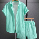 Modernes Herren-Set mit 3D-Waffelstruktur | Hemd & Shorts