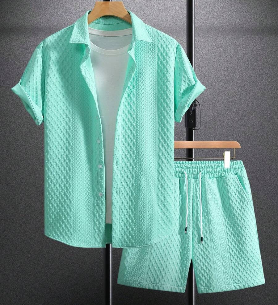 Modernes Herren-Set mit 3D-Waffelstruktur | Hemd & Shorts