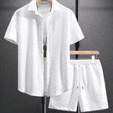 Modernes Herren-Set mit 3D-Waffelstruktur | Hemd & Shorts