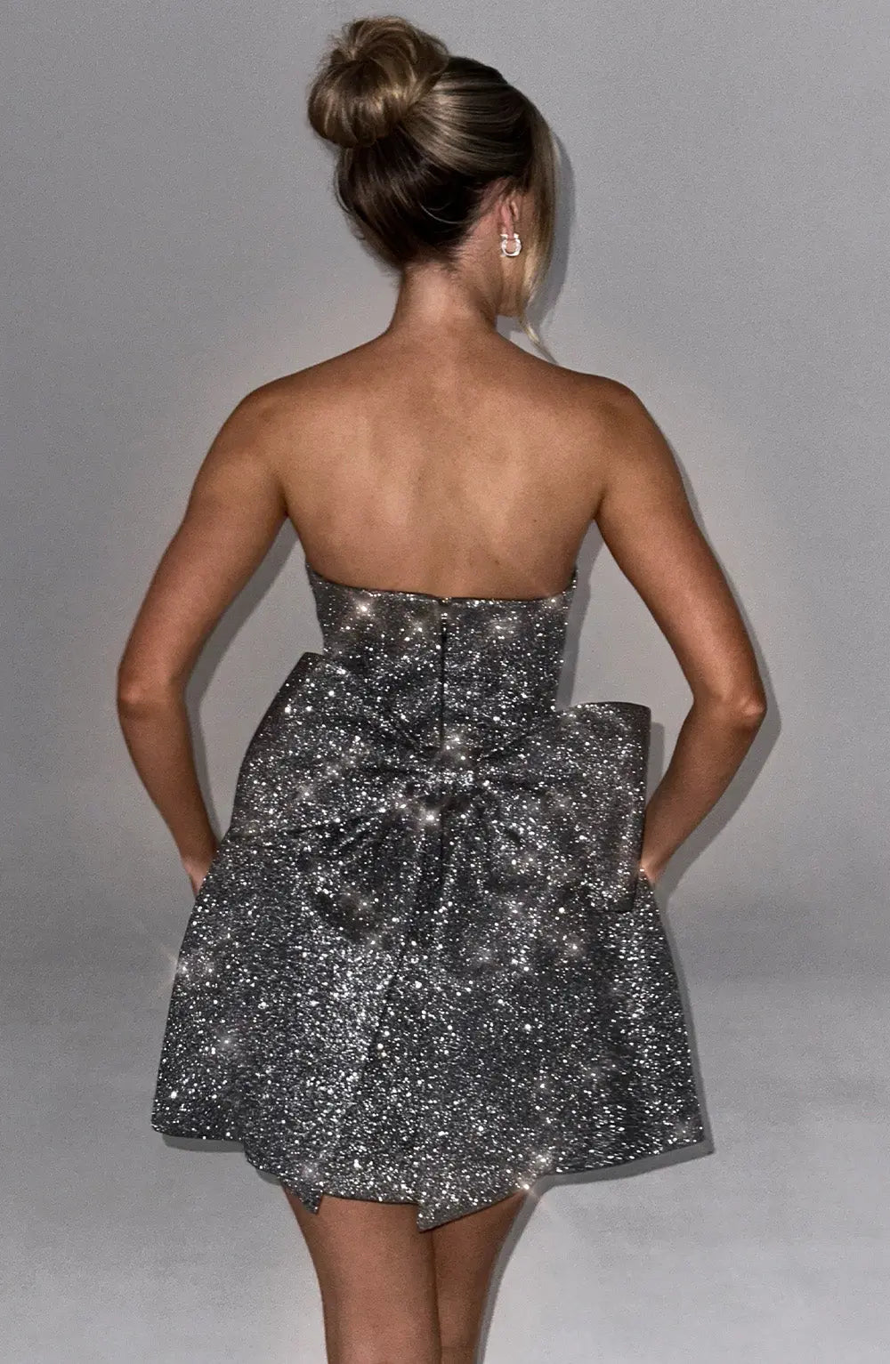 Emma | Glitzerndes Minikleid – Strahlende Eleganz für Unvergessliche Nächte Zendoo.de