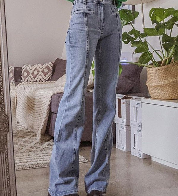 Flared Jeans mit Stern-Applikation – Hoher Bund & Vintage-Stil für Trend-Looks