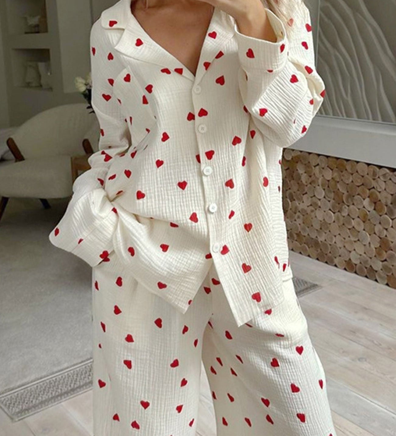 Weiches Schlafanzug-Set mit Herzmuster für gemütliche Abende