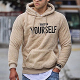 Kuschelweicher Hoodie mit Motiv „Invest in Yourself“ für stilvolle Freizeitlooks