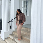 Lacy | Hochwertige Kunstfell-Jacke – Edles Design für Eleganz und Komfort Zendoo.de