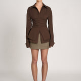 Braune Oversize Bluse mit Drapierung und Hemdkragen für Damen