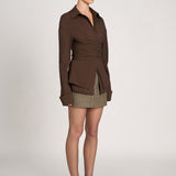 Braune Oversize Bluse mit Drapierung und Hemdkragen für Damen