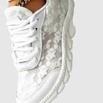 Lena | Atmungsaktive Turnschuhe mit runder Kappe und Schnürsenkeln Zendoo.de