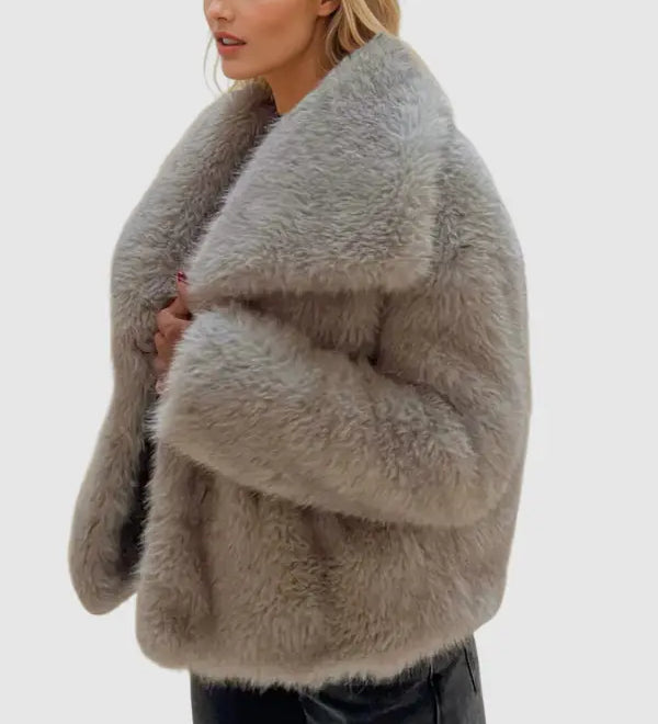 Macy | Luxuriöse Kunstfell-Jacke – Stilvoll, Kuschelig und Zeitlos Zendoo.de