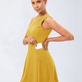 Mila | Ärmelloses gelbes A-Linien-Tenniskleid mit sportlich-schickem Vibe