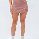 Kiara | Sportlicher Tennis-Skort mit Schlitz