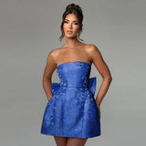 Champagnerfarbene Mini-Cocktailkleid – Schulterfreies Abendkleid mit Schleifendetail