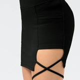 Selina | Sportlicher Minirock mit Schnürdetail