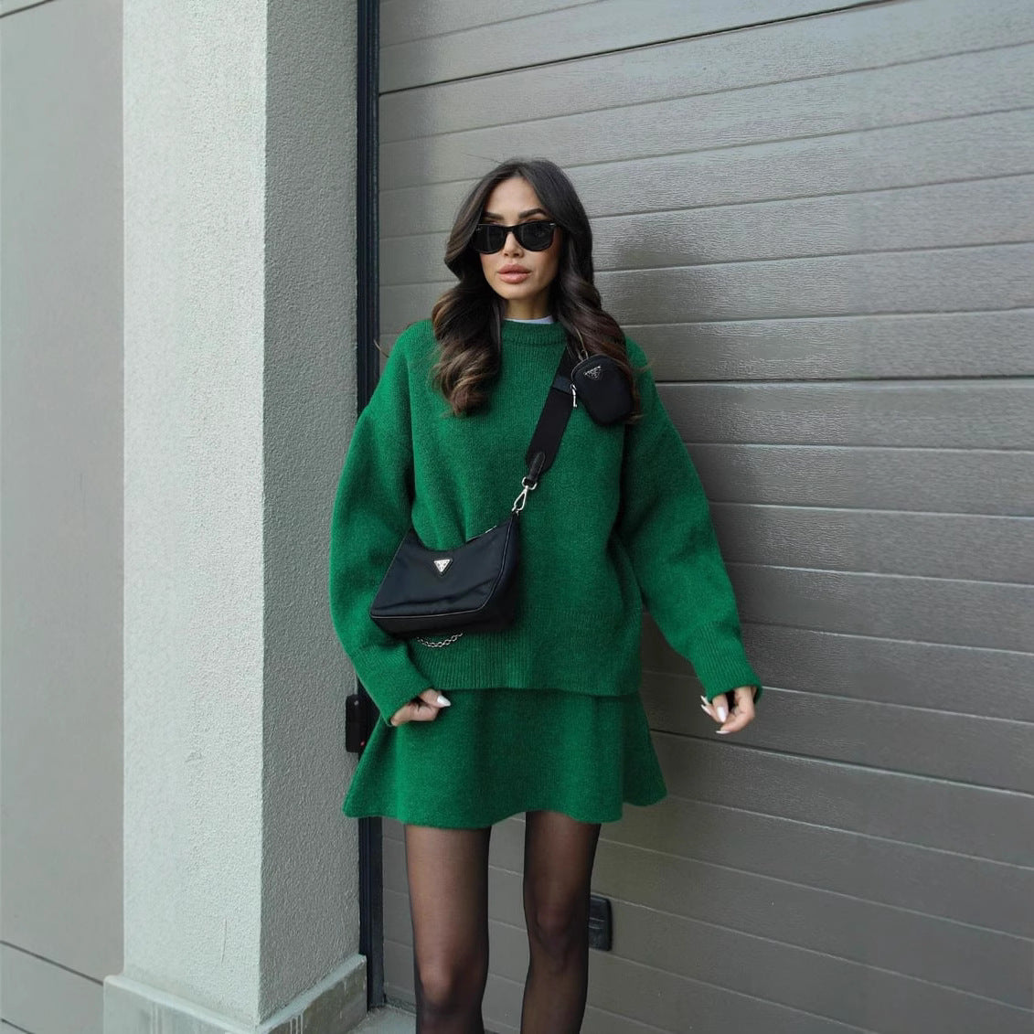 Elegantes Zweiteiler Set mit Strickpullover und Rock – Modischer Alltagslook