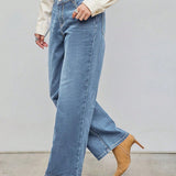 Trendige Wide-Leg Jeans mit geradem Schnitt und modernem Design