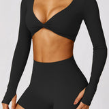 Livia | Langarm-Crop-Top mit Twist-Detail