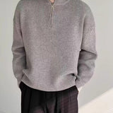 Strickpullover mit Reißverschlusskragen – Stilvoll & Bequem