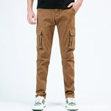 Schlanke Cargo Hose mit modernem Schnitt für urbane Outfits