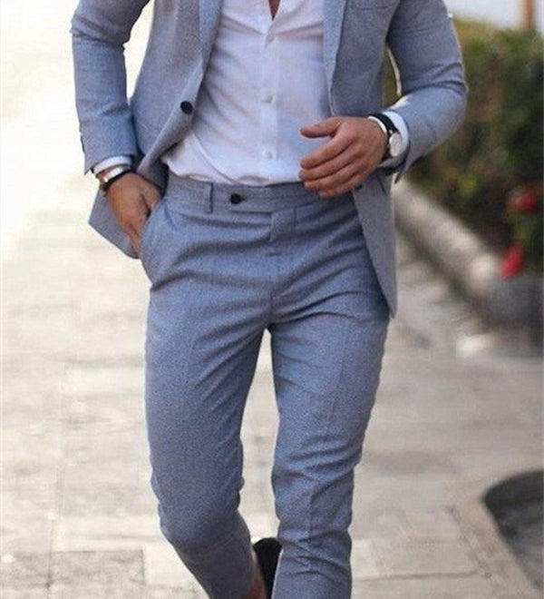 Eleganter Herrenanzug Zweiteilig – Schmal geschnittenes Sakko mit Hose für Business und besondere Anlässe