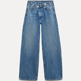 Weit geschnittene Jeans mit modernem High-Waist-Schnitt