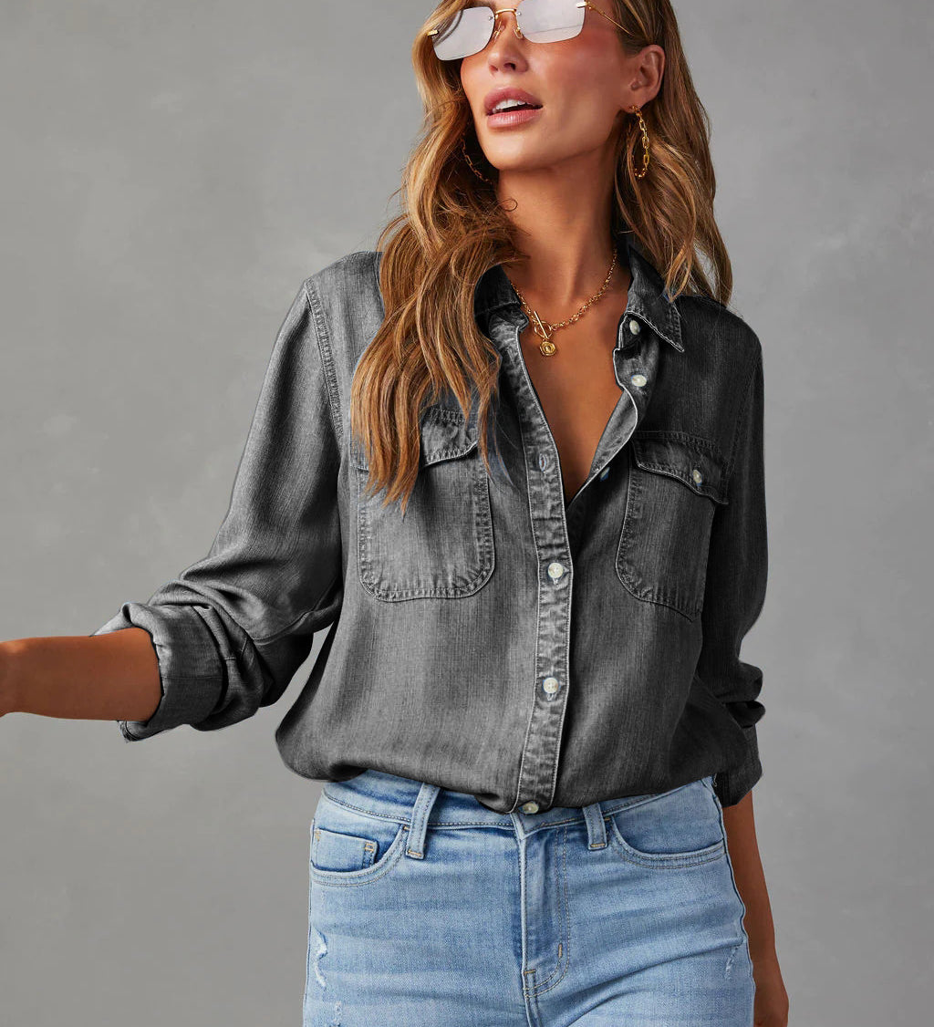 Damen Jeanshemd mit Brusttaschen – Lässiger Stil und entspannter Tragekomfort