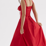Sophia | Rotes Corsagenkleid mit A-Linie & Beinschlitz