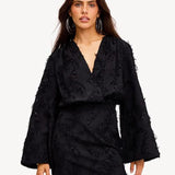 Clacive Herbst Lose Gelb Casual Frauen Kleider 2024 Sexy V-ausschnitt Langarm Mini Kleid Elegante Klassische Hohe Taille Weibliche Kleid