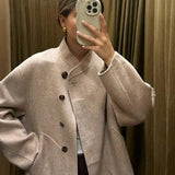 Courtney | Oversized Wolljacke mit asymmetrischer Knopfleiste und großen Taschen