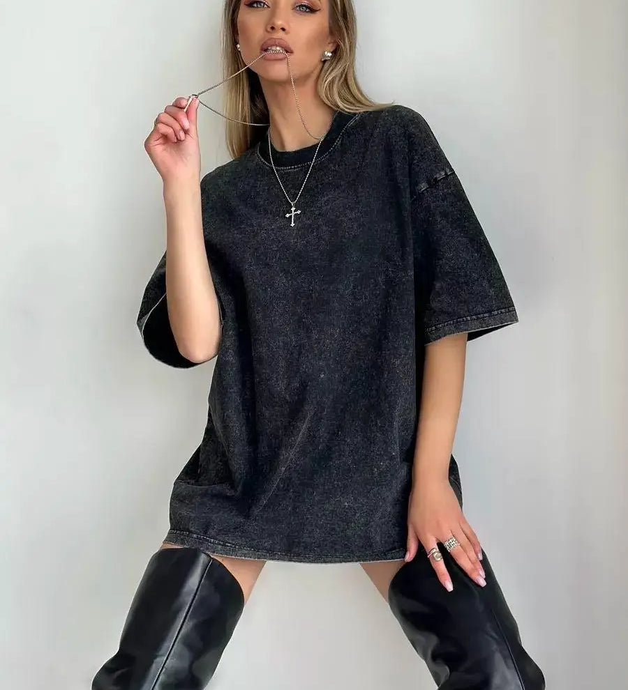 Oversized T-Shirt für Damen – Urban, Lässig & Streetstyle-ready
