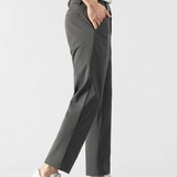 Leon | Premium Beige Herrenhose  Maßgeschneiderter Komfort und zeitloser Stil