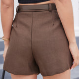 Damen-Hochbund-Shorts mit Gürtel im eleganten Look