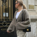 Leni | Stilvolle Strickjacke für Damen