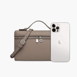 Loreen | Tasche aus genarbtem Kunstleder