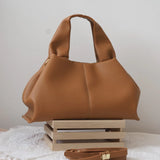 Mathilda |  Kunstledertasche – Minimalistischer Chic für jeden Anlass