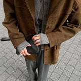 Miranda | Klassischer Blazer aus Wildlederimitat in Braun