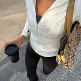 Damen Sportjacke – Leichte Fitnessjacke mit Reißverschluss