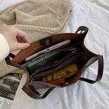 Stella | Minimalistische Schultertasche aus Kunstleder