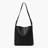 Stella | Minimalistische Schultertasche aus Kunstleder
