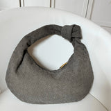 Elicia | Geflochtene Hobo-Tasche mit Knoten-Detail – Stilvoll und einzigartig
