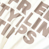 Edith | Stylisches Front-Tie-Shirt mit trendigem Schriftzug und engem Schnitt