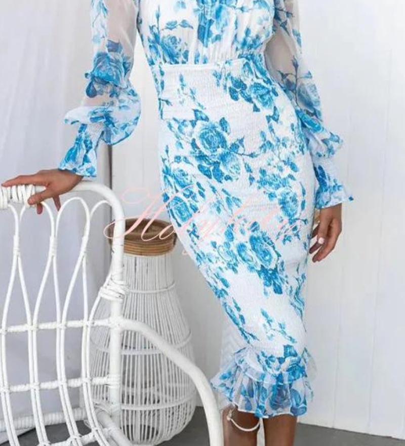 Romantisches Off-Shoulder Bodycon Kleid mit Blumenprint – Figurbetontes Midikleid in Rosa für Sommer & Events