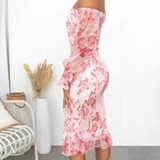 Romantisches Off-Shoulder Bodycon Kleid mit Blumenprint – Figurbetontes Midikleid in Rosa für Sommer & Events