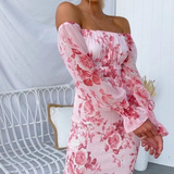 Romantisches Off-Shoulder Bodycon Kleid mit Blumenprint – Figurbetontes Midikleid in Rosa für Sommer & Events